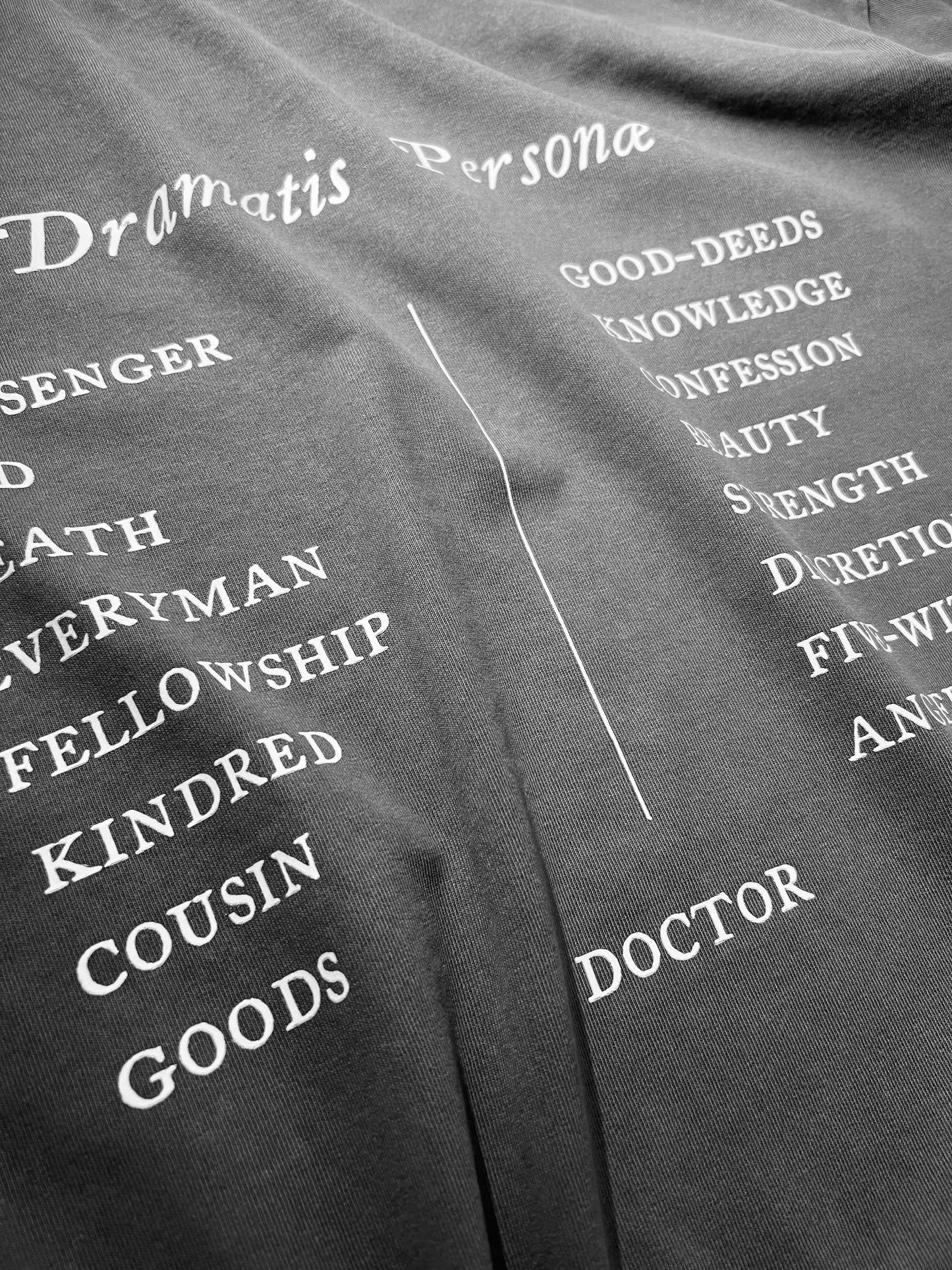 MESSENGER heavy faded t-shirt